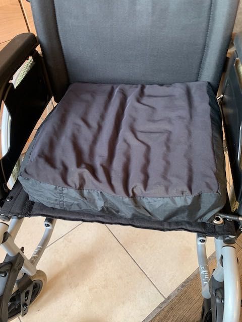 Wózek inwalidzki Sunrise Medical BREEZY UniX2 szer. 50 cm 125 kg