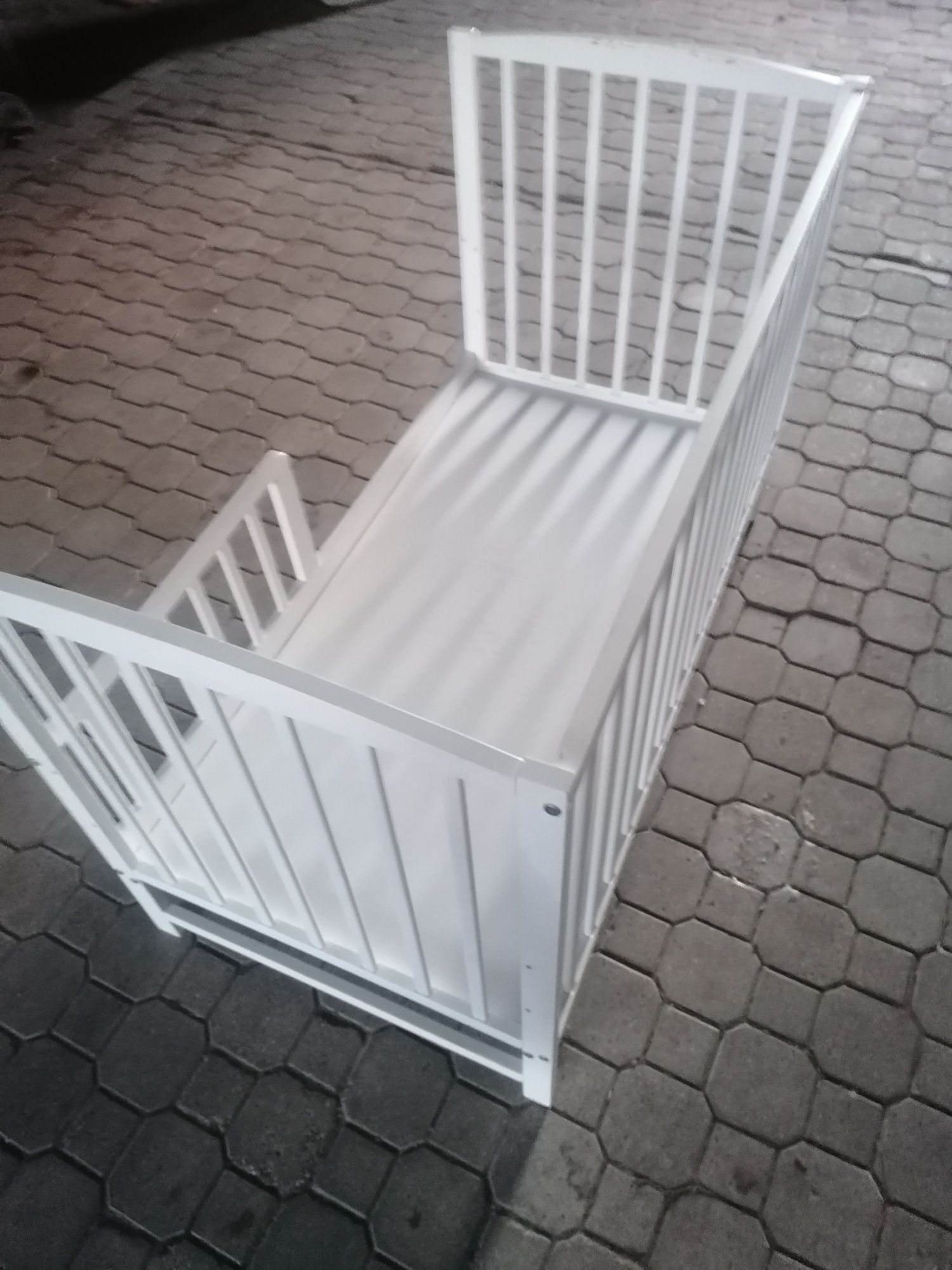 Łóżeczko biurko komplet mebli