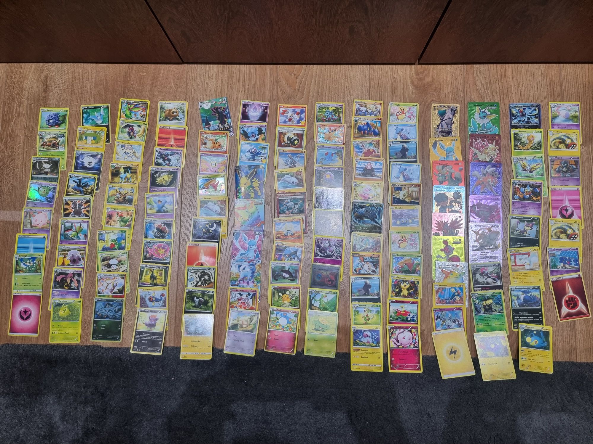 Cartas pokemon mais de 350