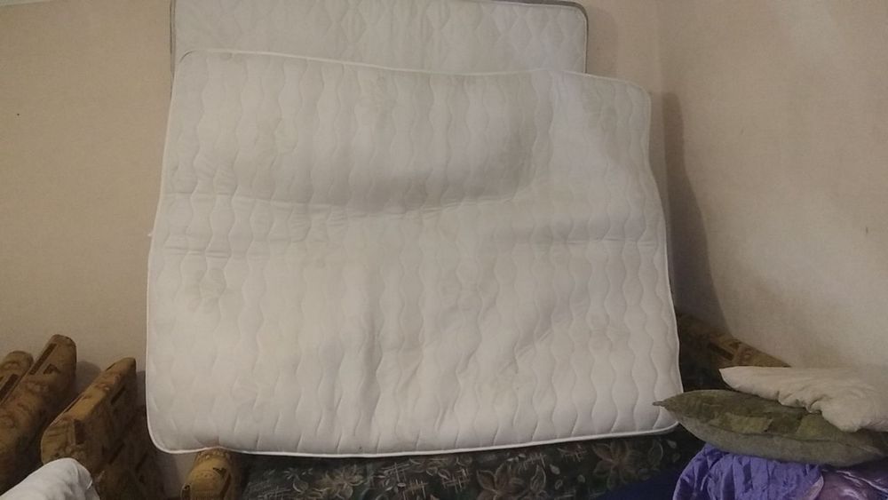 матрац. 160х200см. В наявності 2 штуки. Недорого. 499 грн 1 шт