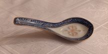 Chińska łyżeczka do salaterki z porcelany ryżowej