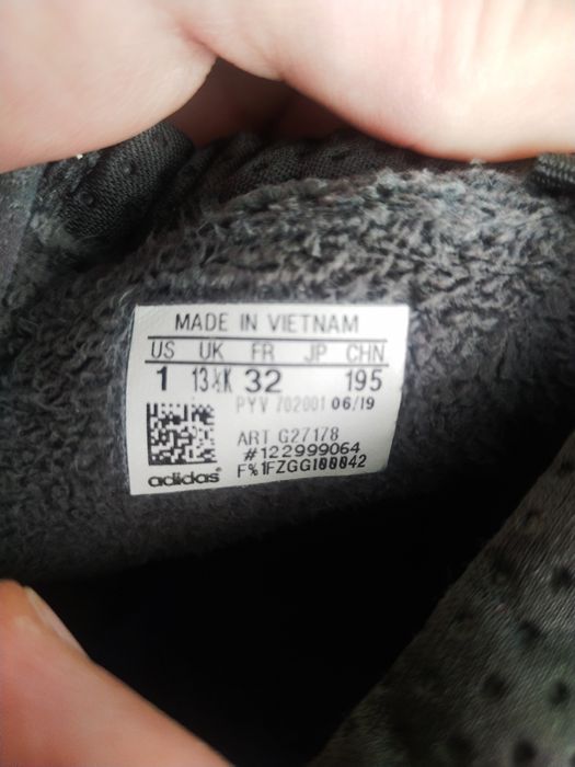 Buty ocieplane Adidas rozmiar 32, wkładka 19,5 cm.