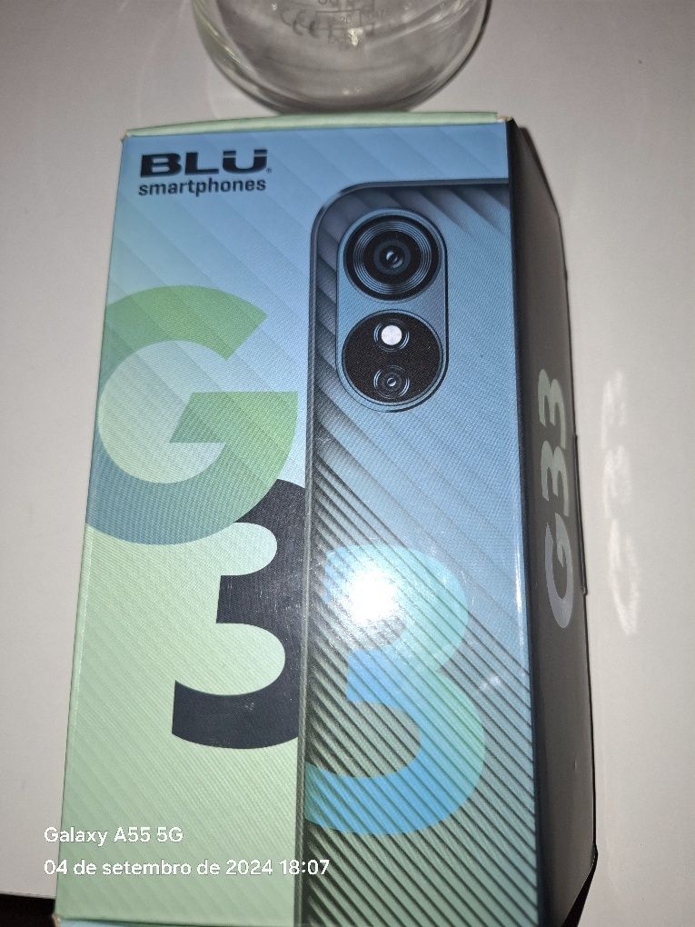 Smartphones G33.