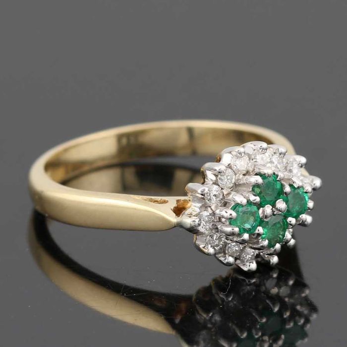 Złoty pierścionek ze szmaragdami i diamentami 0.42ct 9K