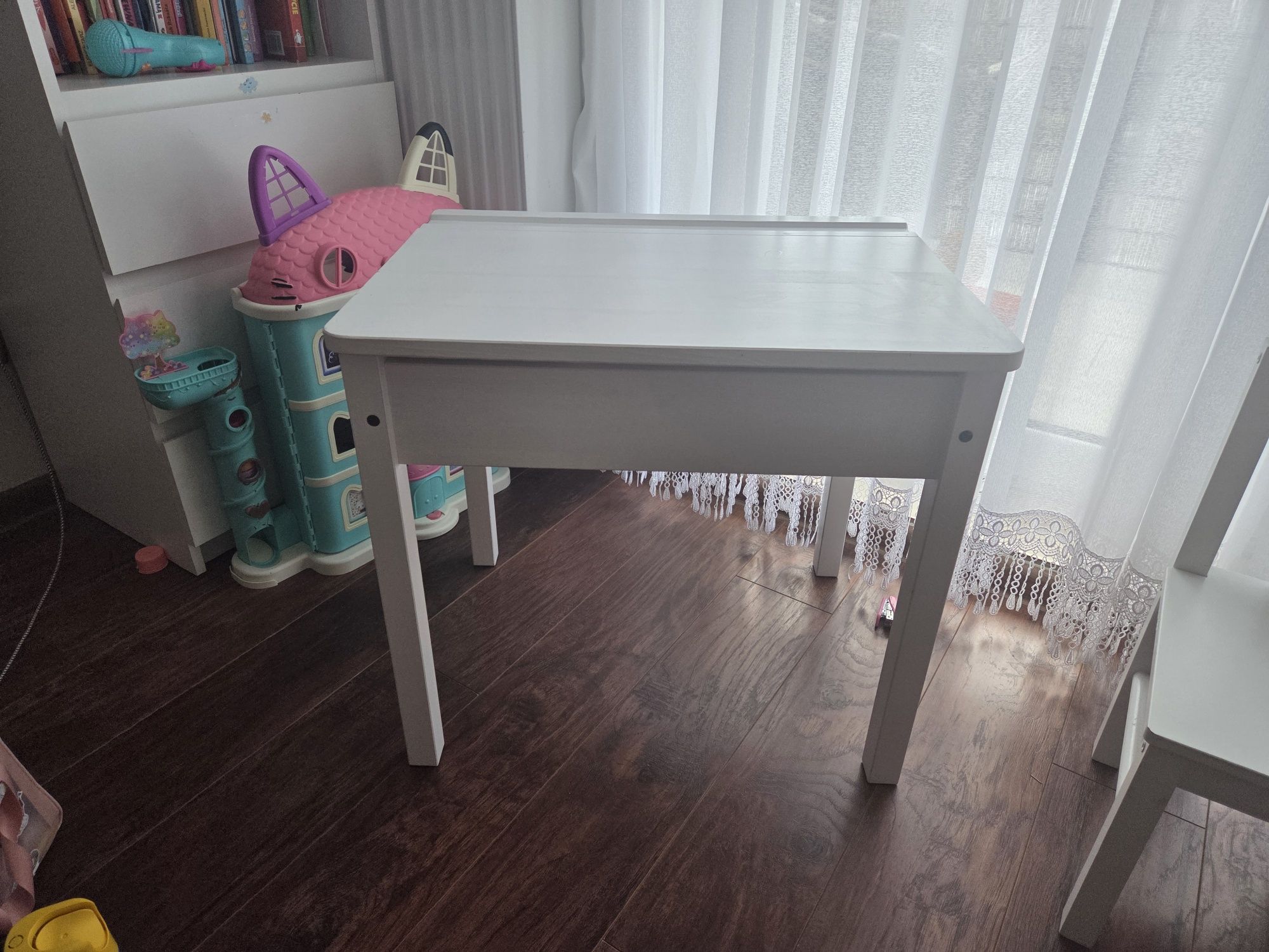 Stolik z krzesełkiem IKEA
