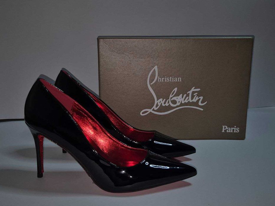 Жіночі туфлі Christian Louboutin