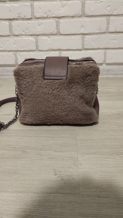 Клатч з екошкіри та екохутра