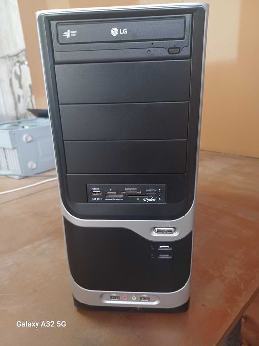 Caixa computador Desktop