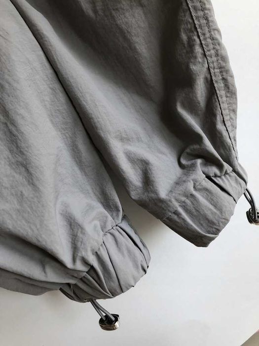Cienkie szare spodnie BERSHKA Casual sportowe rozm S 36