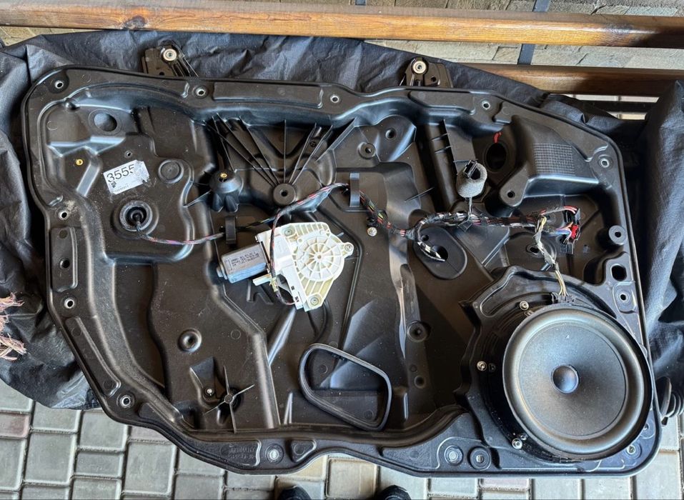 Дзеркало, скло, дверка, молдинг Touareg 2010-2015 (Туарег)