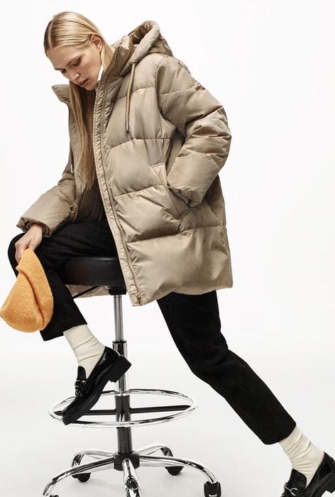 Пуховик Zara жіночий