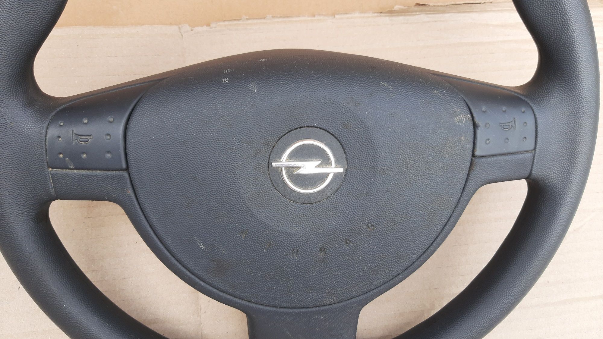 Kierownica kompletną Opel Corsa C Combo
