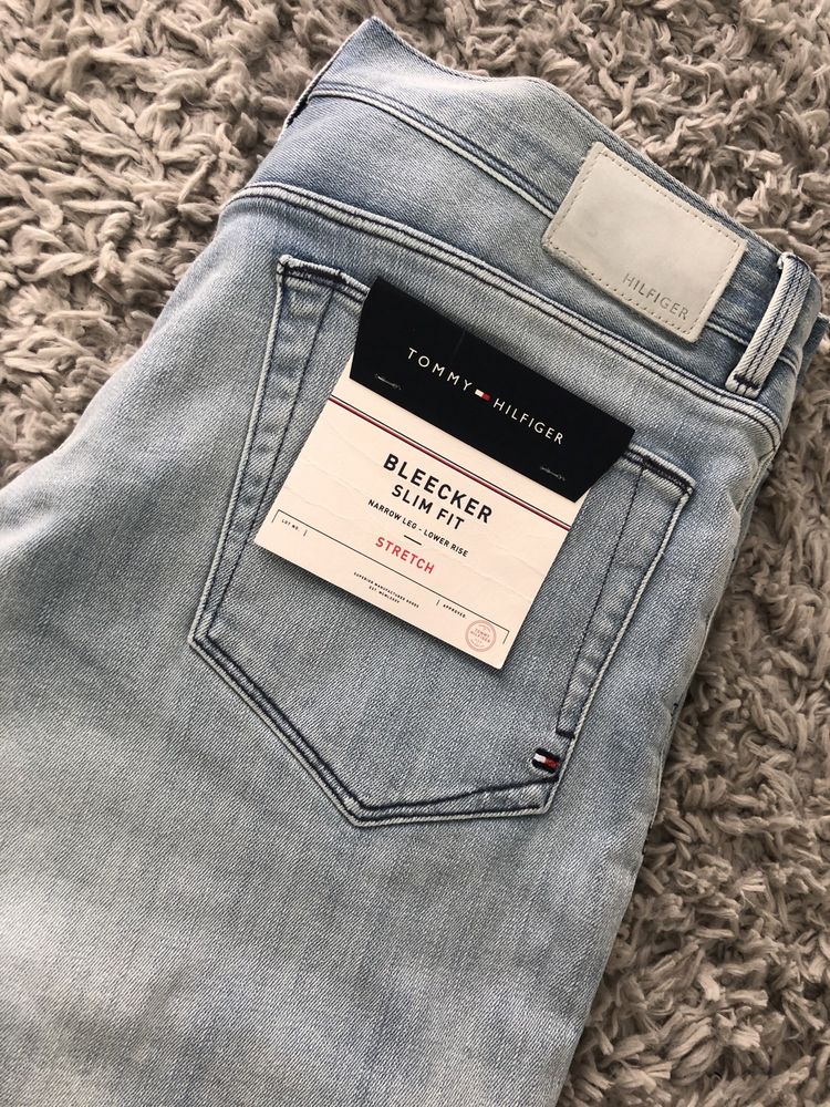 Nowe jeansy Tommy Hilfiger Bleecker Slim Fit z metką W:34, L: 32