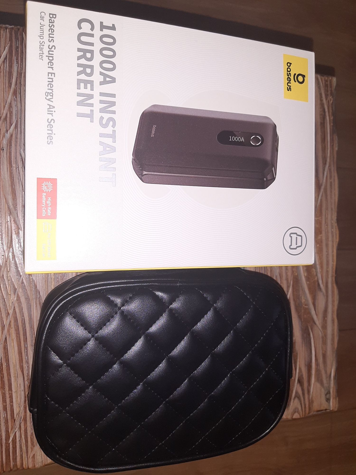 BASEUS Jump starter