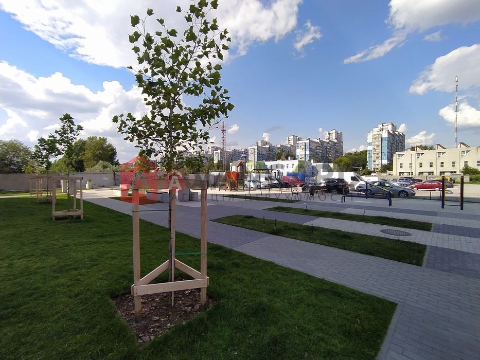 Продам коммерческое помещение 38 м2 Левобережный 3 (0% комиссии)