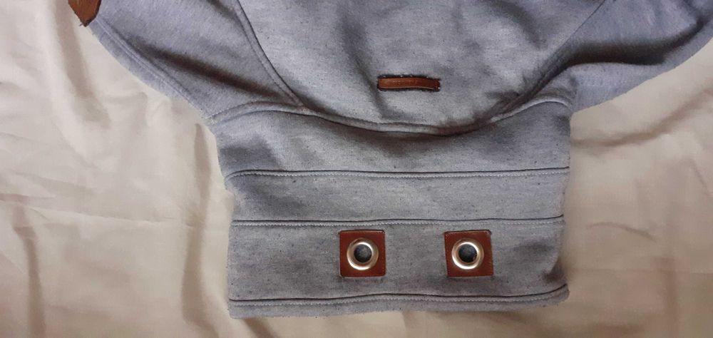 Толстовка Naketano Германия с кожаными лейбами вставками на молнии