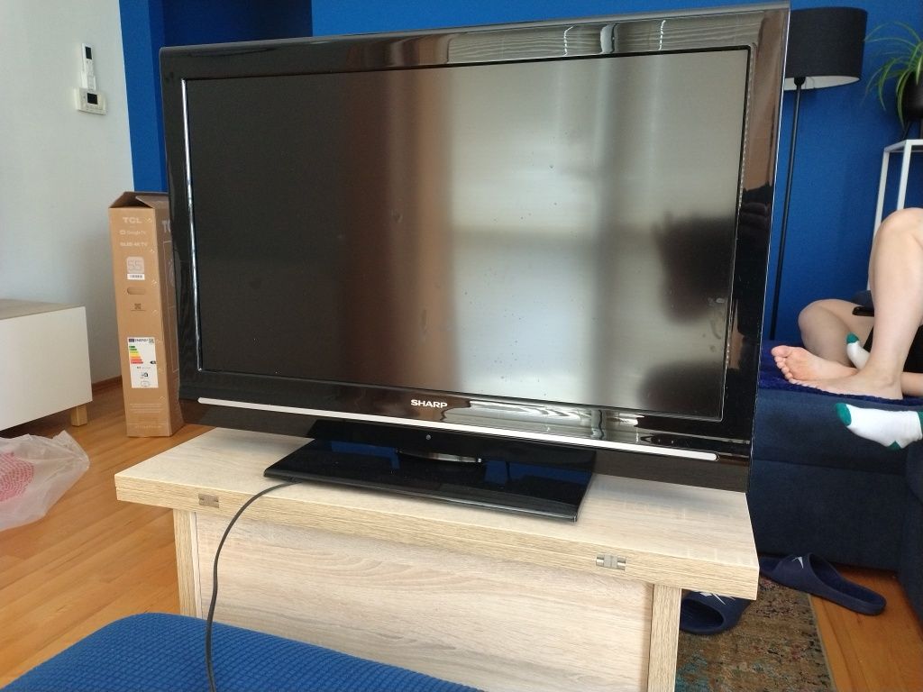 Telewizor Sharp 32" w pełni sprawny