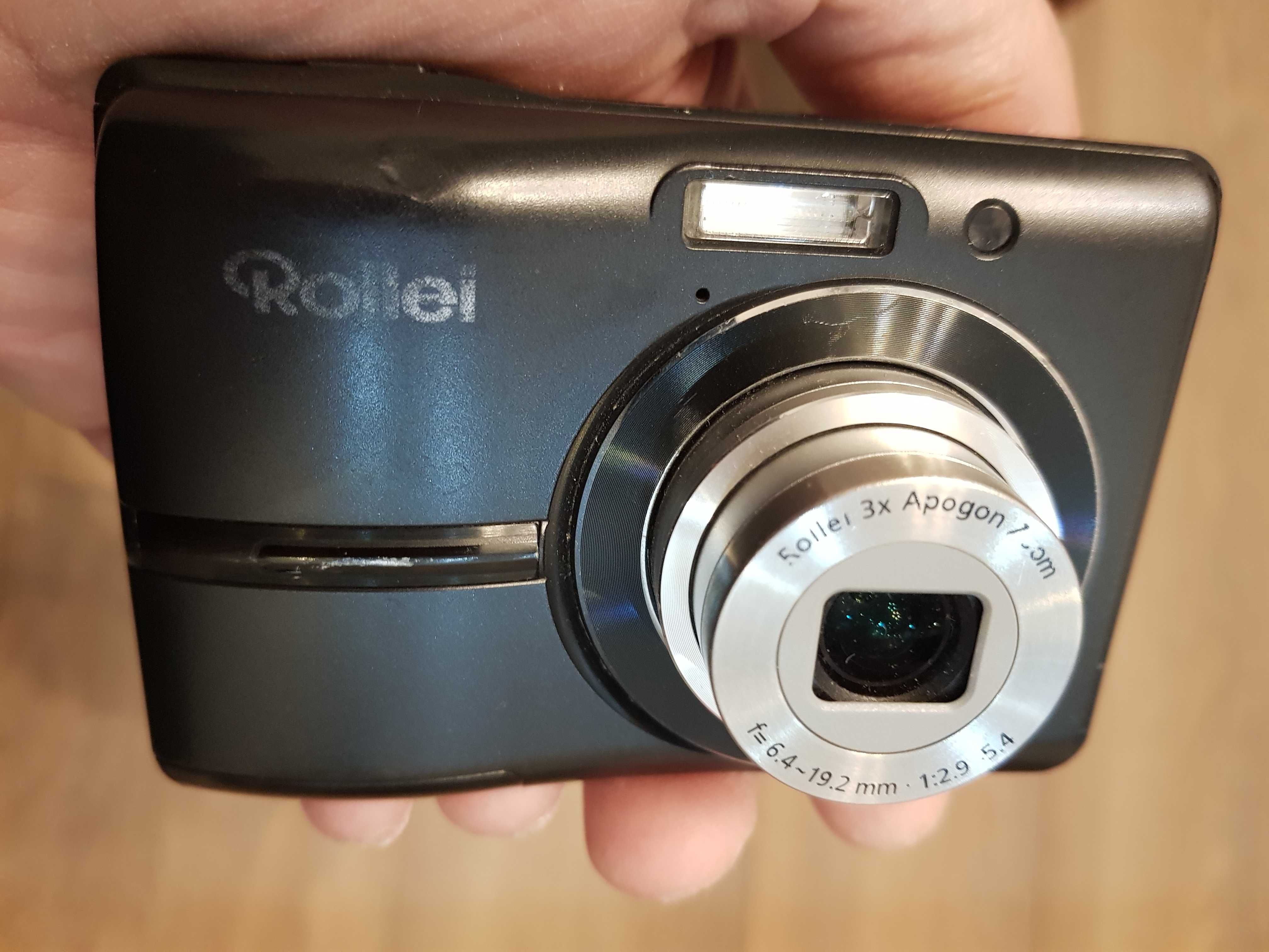 Rollei Compactline 230 12MP Compact Digital Camera