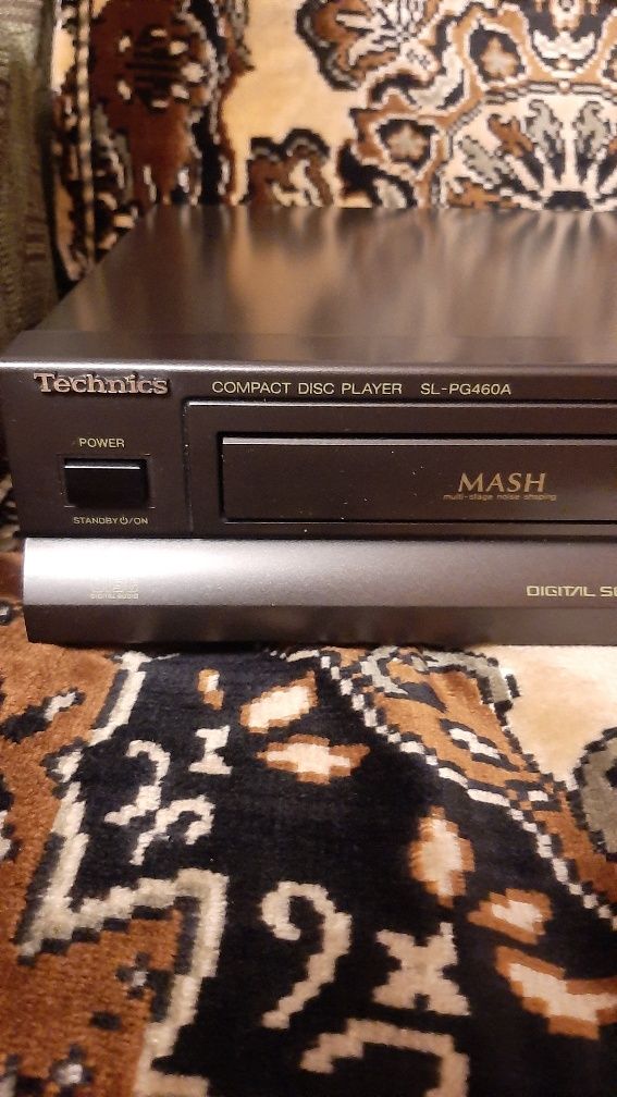 Продається програвач компакт дисків Technics SL PG 460 A