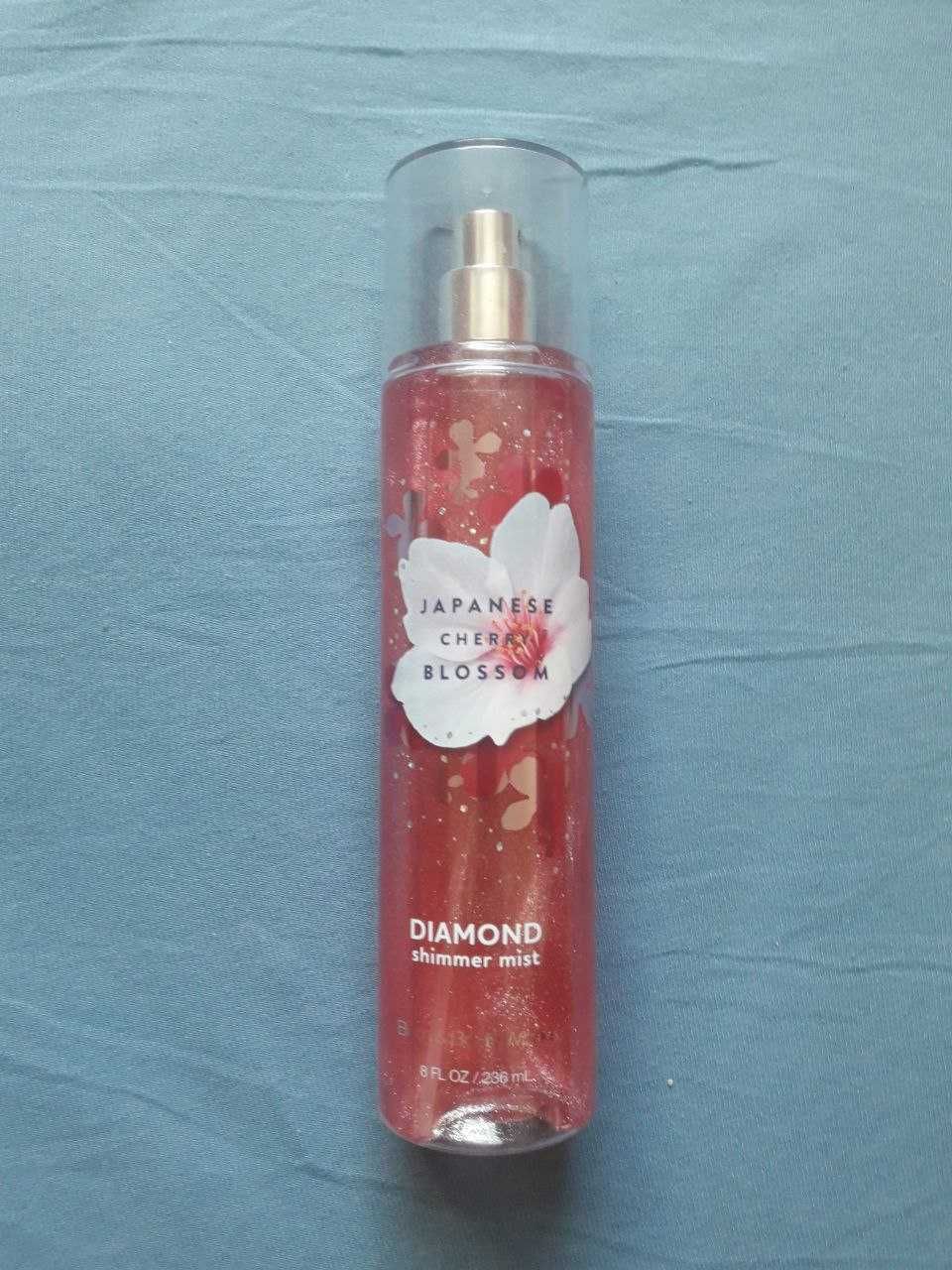 Mgiełka zapachowa z brokatem Japanese Cherry Blossom Bath & Body Works