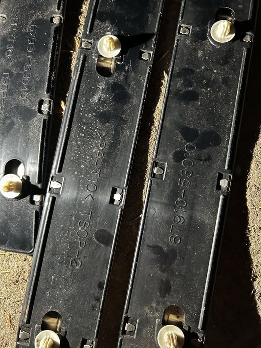 Lexus is200 nakladki progi Sport