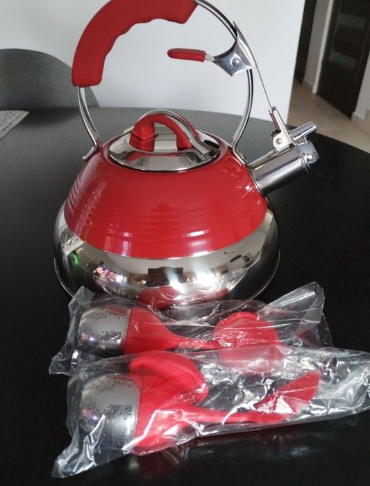 Pykal Czajnik z gwizdkiem do herbaty na kuchenkę 2.7 L nowy okazja