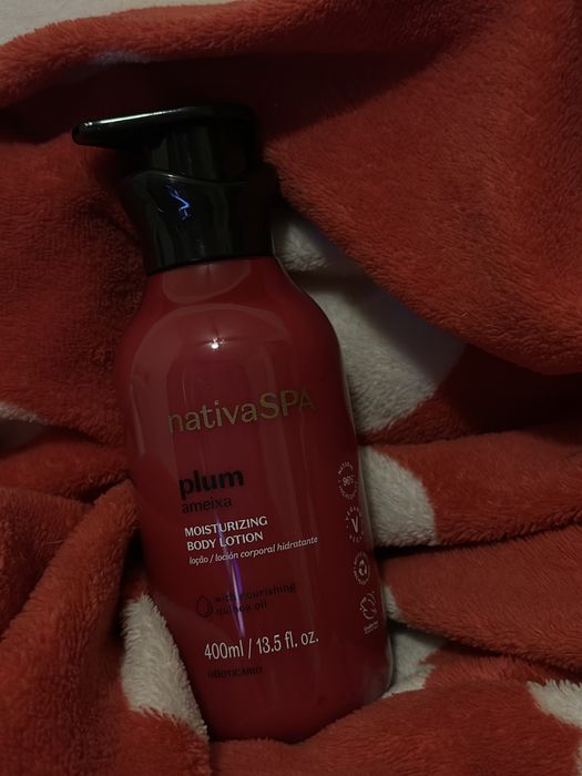 Loção hidratante corporal nativa spa plum ameixa
