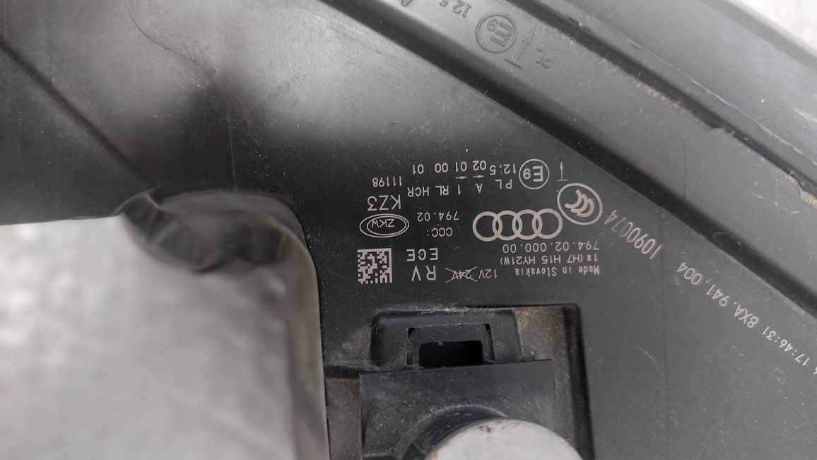 Права передня галогена, Фара на Audi A1 покоління 8Х (2010-2018)р