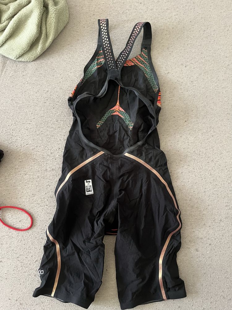 Продаю гидраки Arena, Speedo