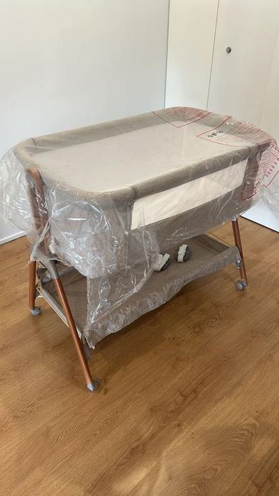 Berço Co-Sleeping com Rodas de Borracha Bem Dreams By CHIPOLINO