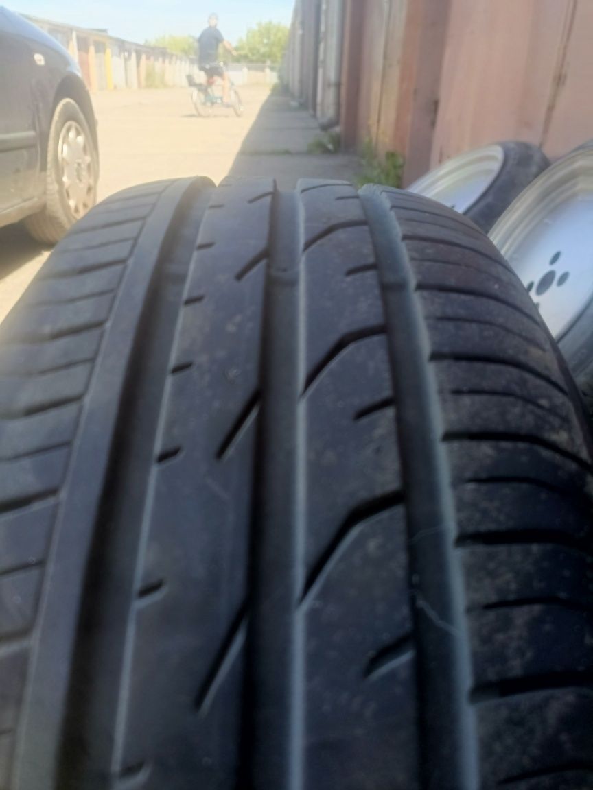R16 SSR MK1 8.5/9.25j  to nawet nie są one 4x100 185/50/16