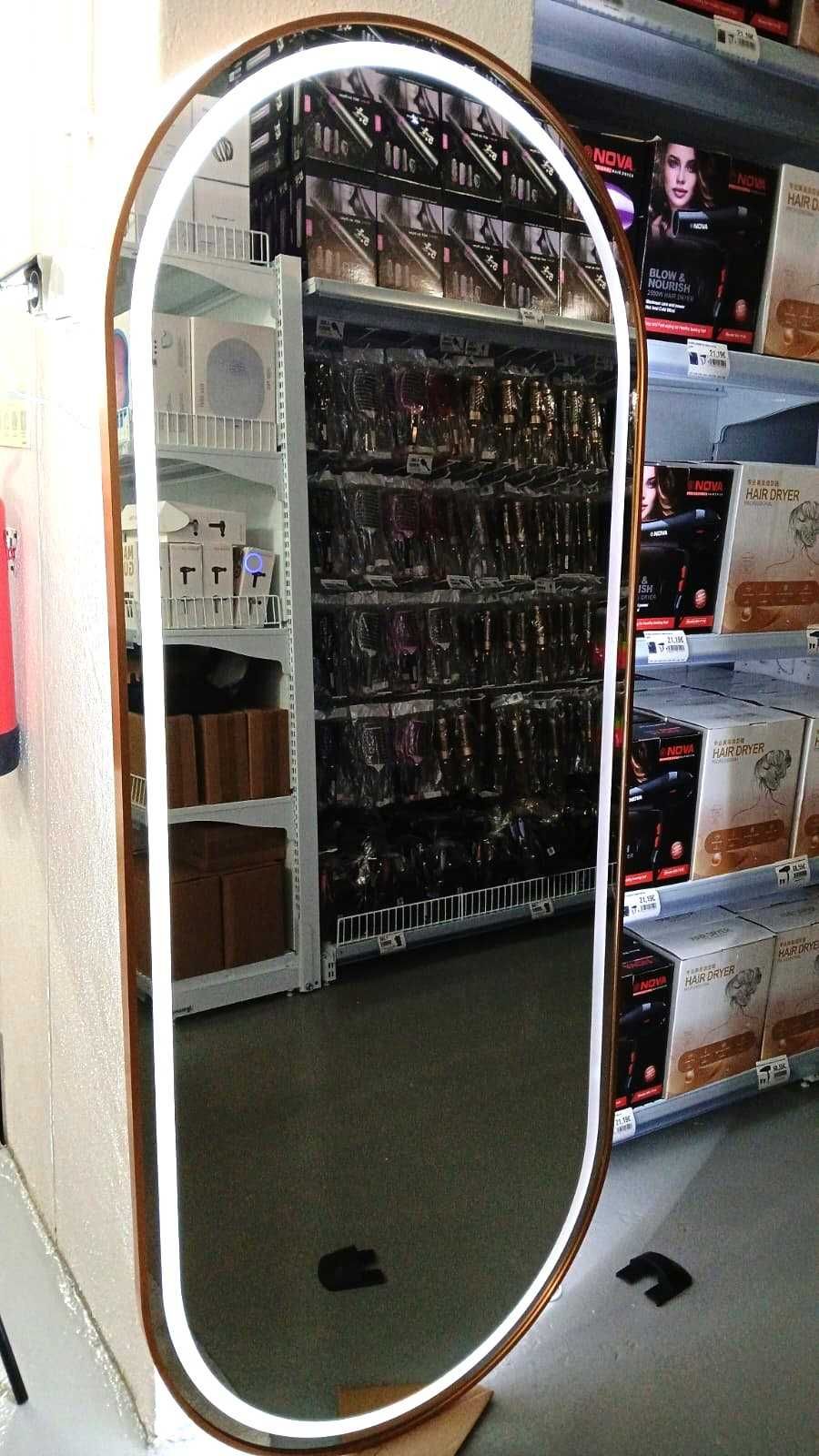 Espelhos com Luz Dourado Novos com 1,70M
