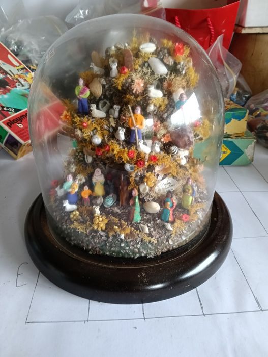 Presépio, Cascata S.João em redoma de vidro