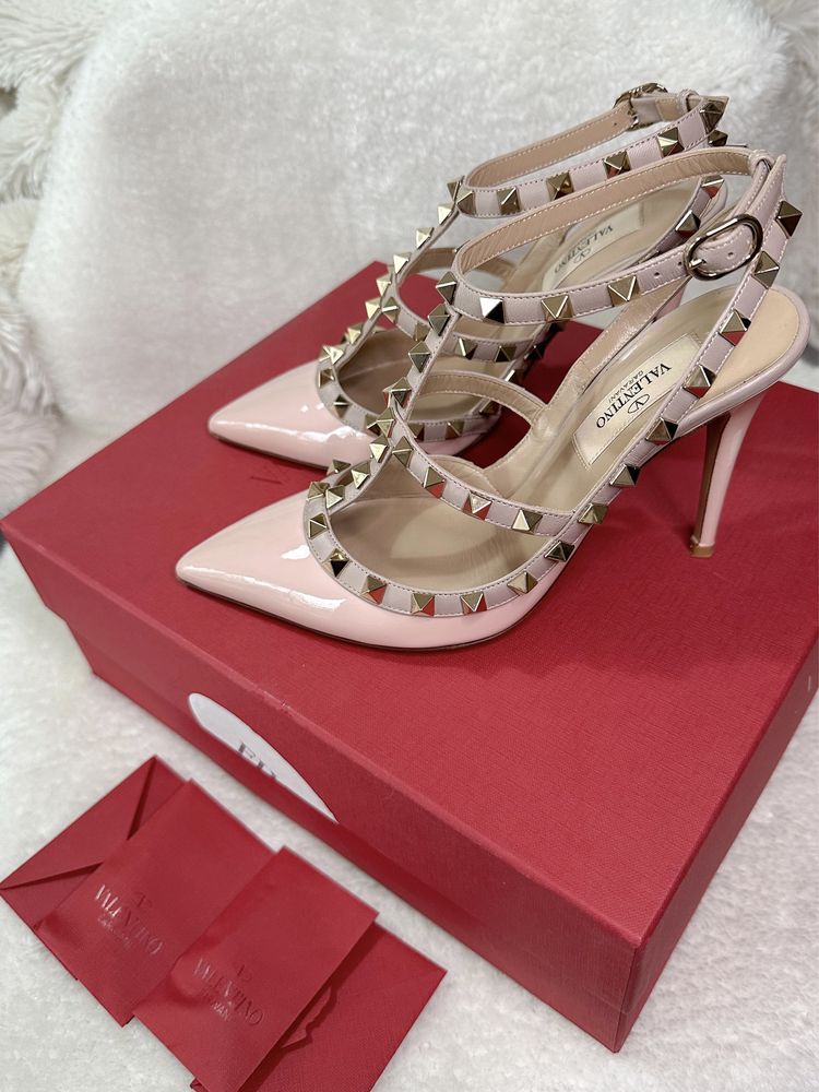 Sapatos salto alto Originais Valentino Garavani Rockstud