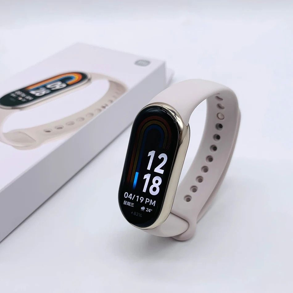 Прдам mi band 8 привезений з Польщі