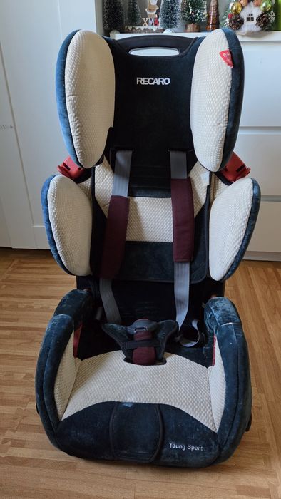 Fotelik samochodowy Recaro Young Sport 15-36kg