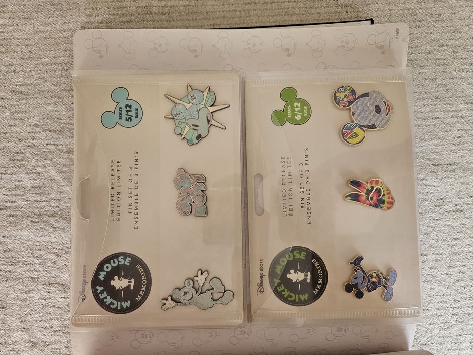 Livro de pins Disney
