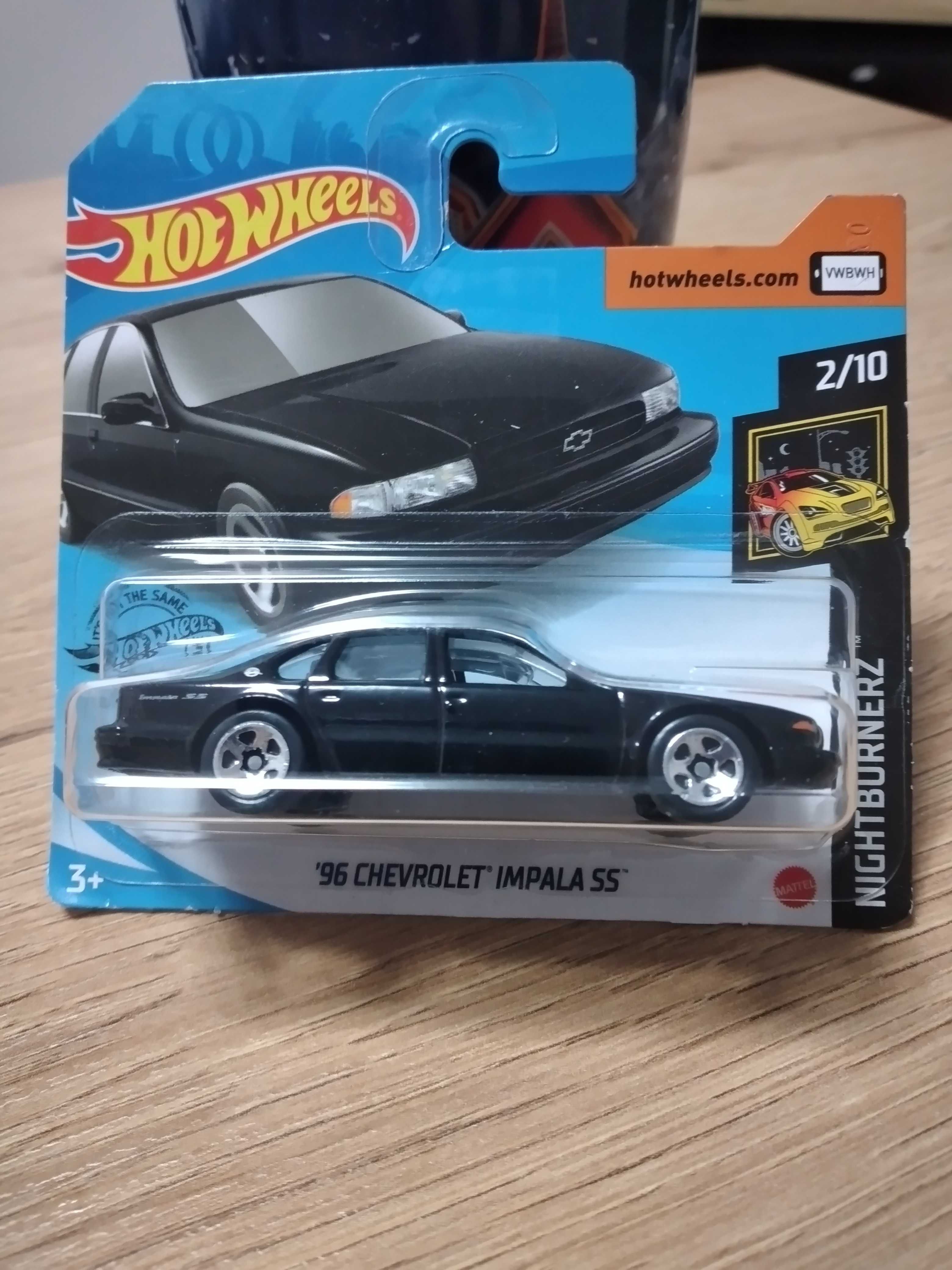 Hot wheels 2 autka chevrolet impala