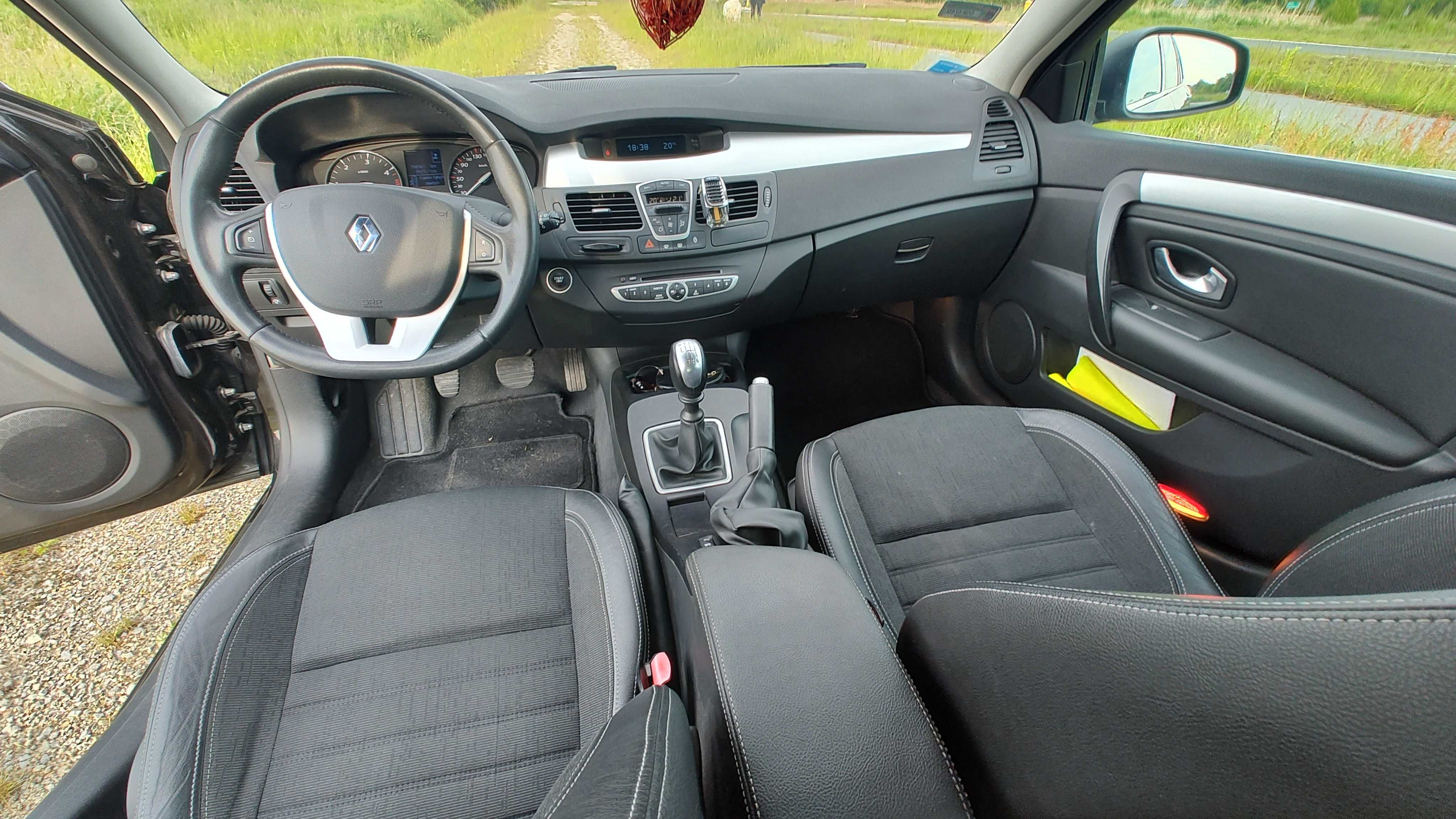 Renault Laguna III 2.0DCI 150km z symbolicznym przebiegiem