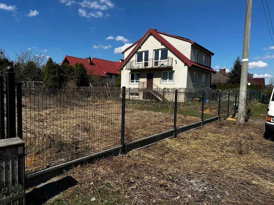 Sprzedaż i montaż siatki panelowej 3D