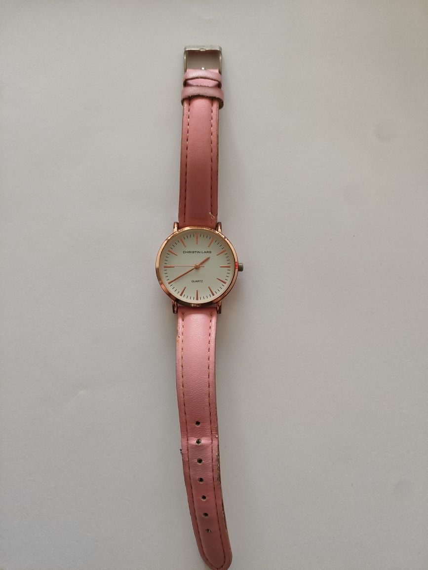 Zegarek z różowym paskiem Christin Lars