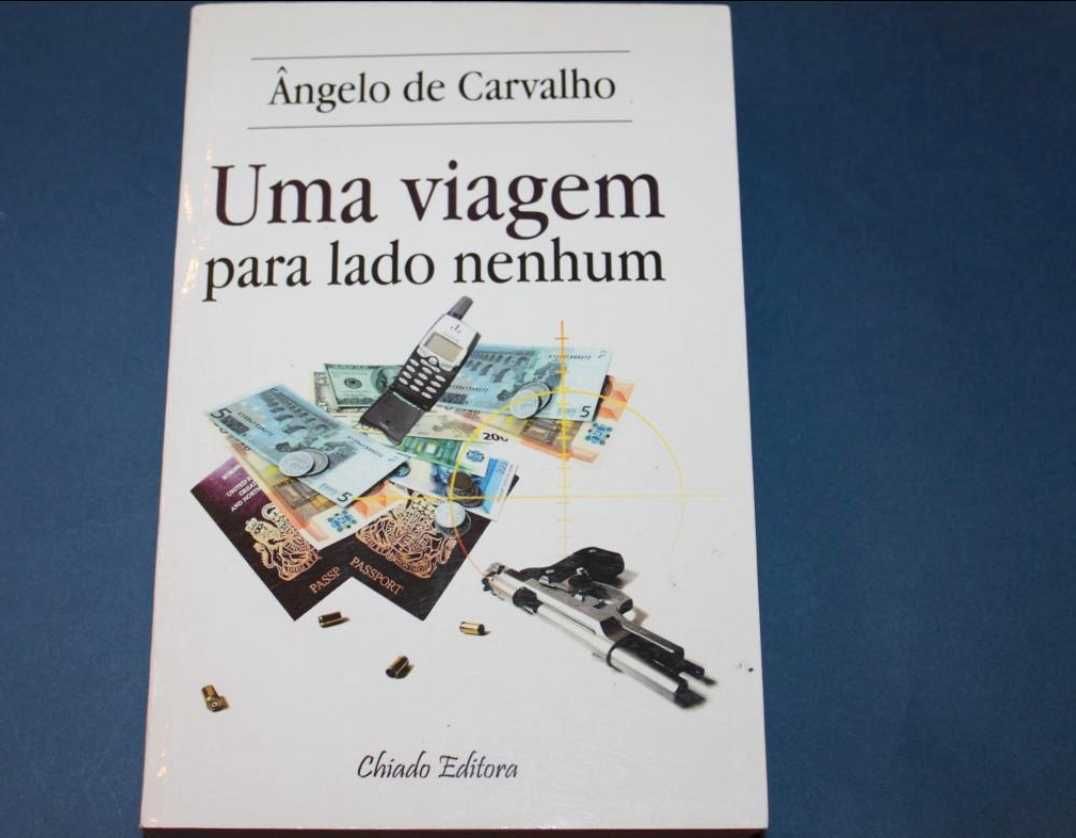 Uma Viagem para Lado Nenhum de Ângelo de Carvalho