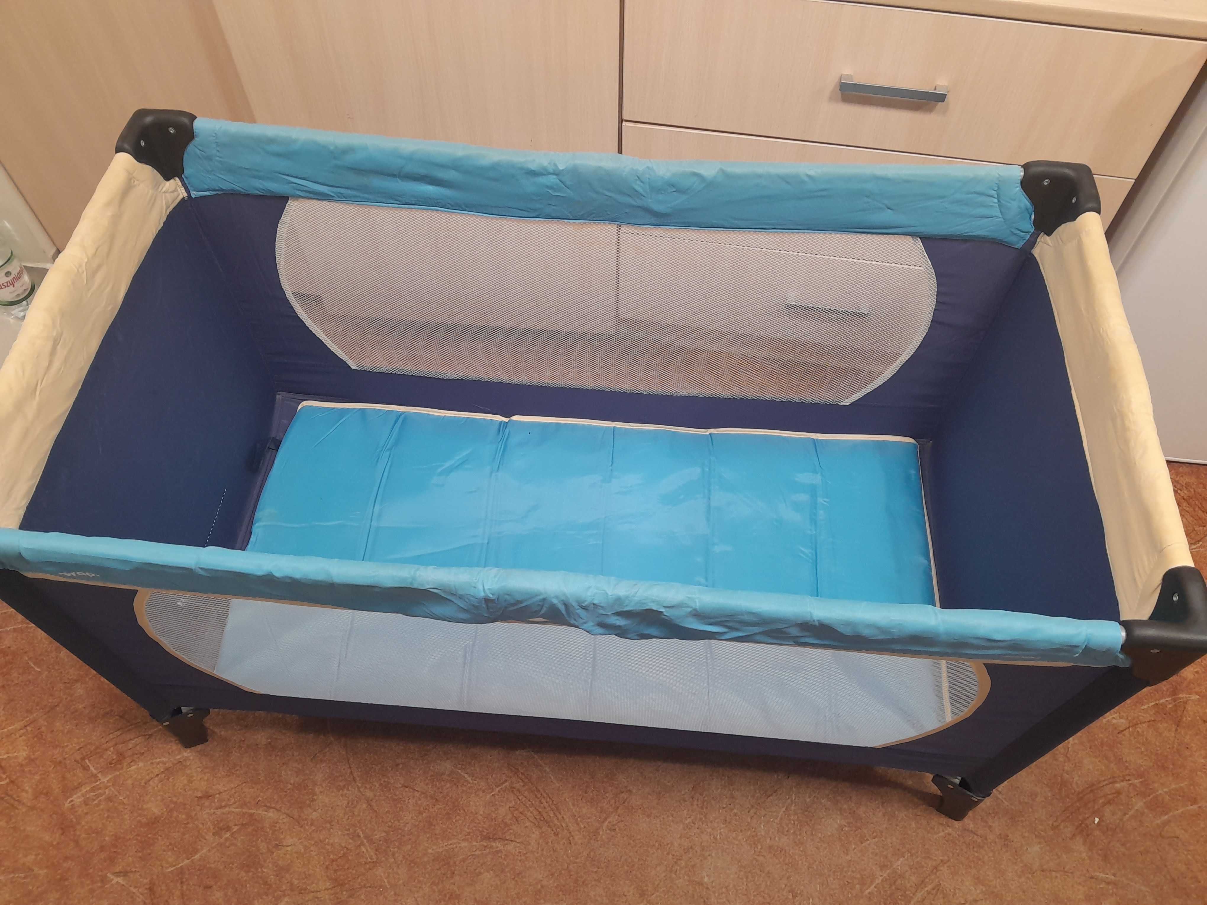 Łóżko turystyczne dla dziecka Grapi 120x60 + materac stan bdb