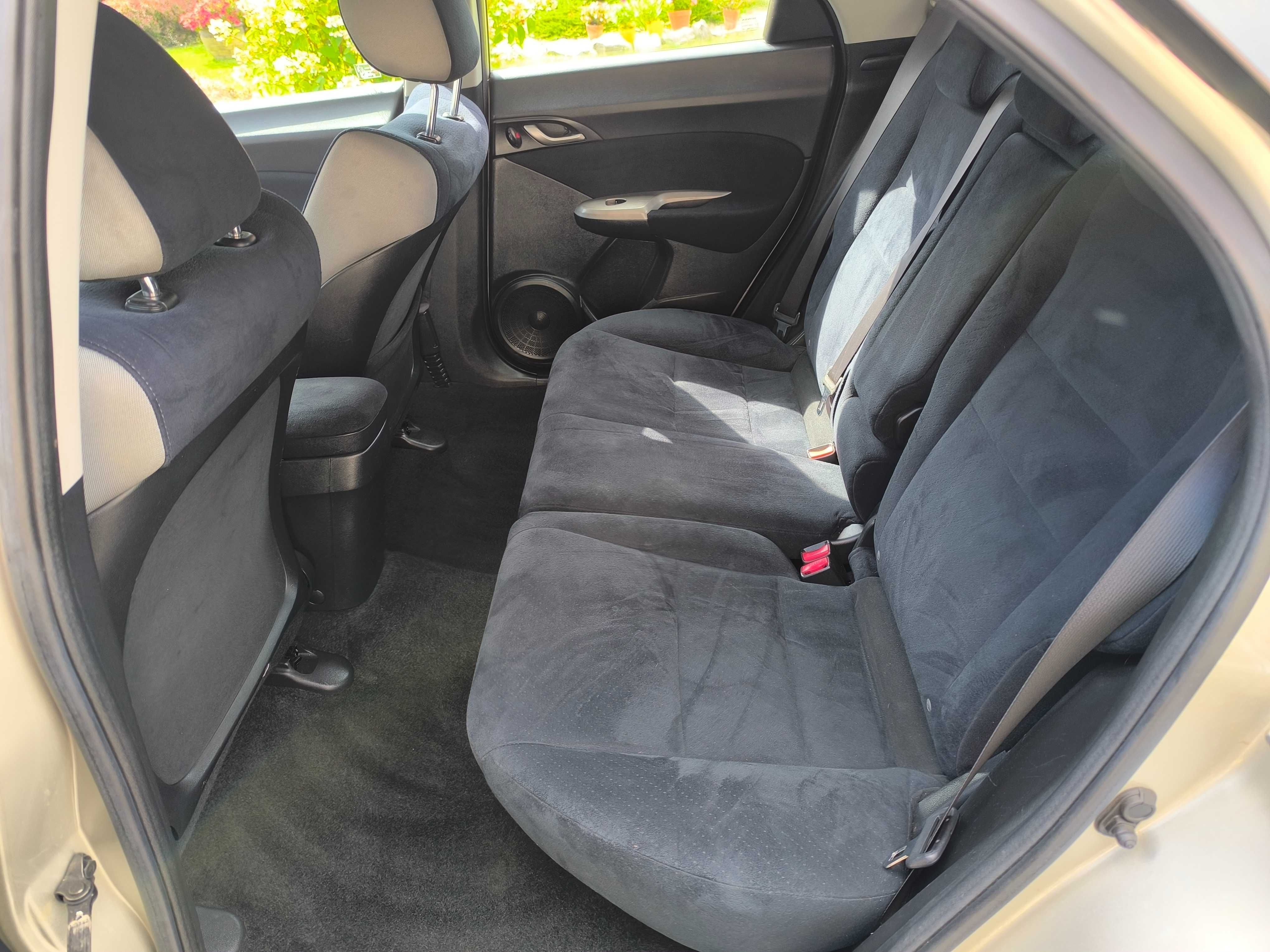 Honda Civic Ufo 2009 1.8 Automat I-shift