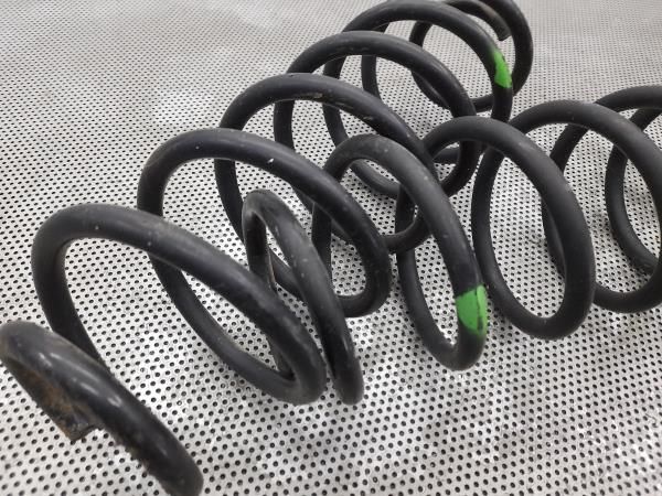 Mola de suspensão trás direita FORD Fiesta VI (CB1, CCN)