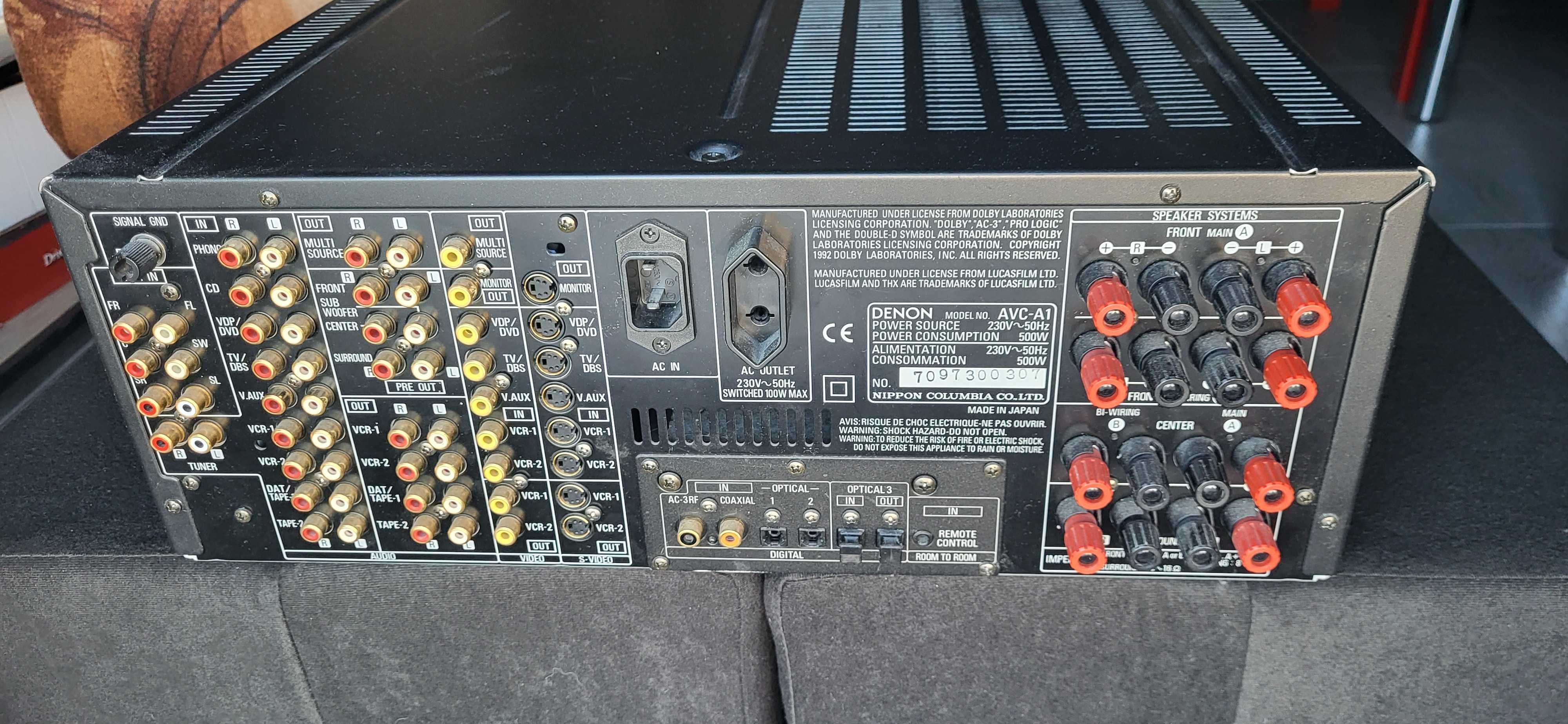 Amplituner Denon AVC-A1