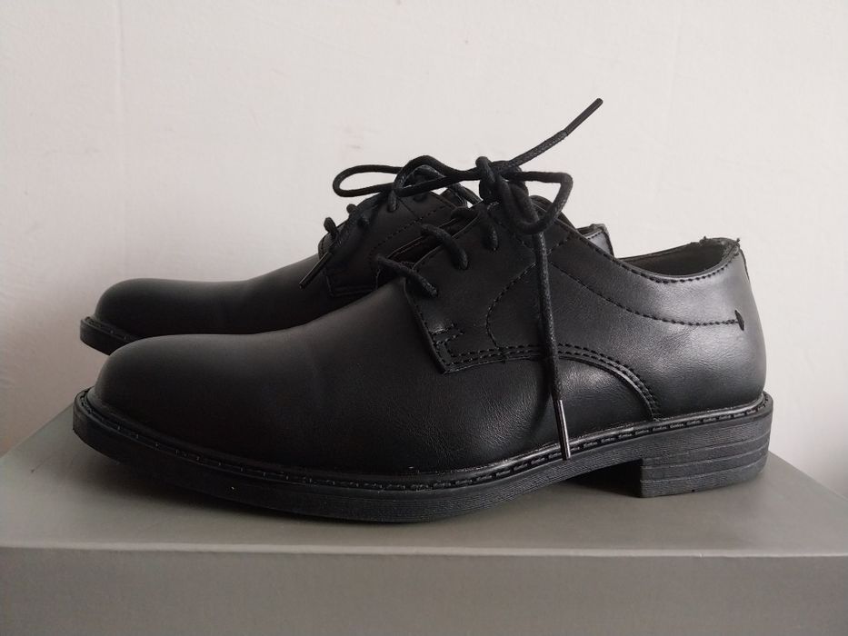 Buty eleganckie 34 czarne OTTIMO