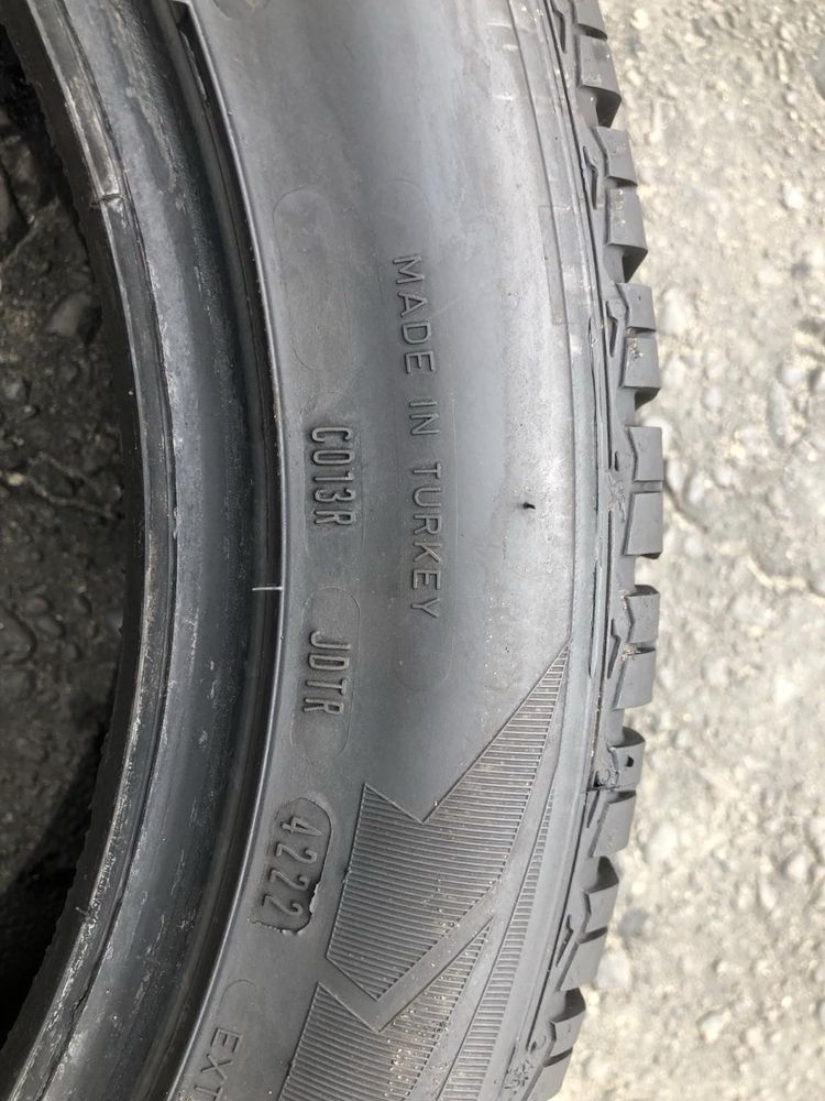 Шини 215/55 R17 пара Goodyear 2022p зима 7,5мм