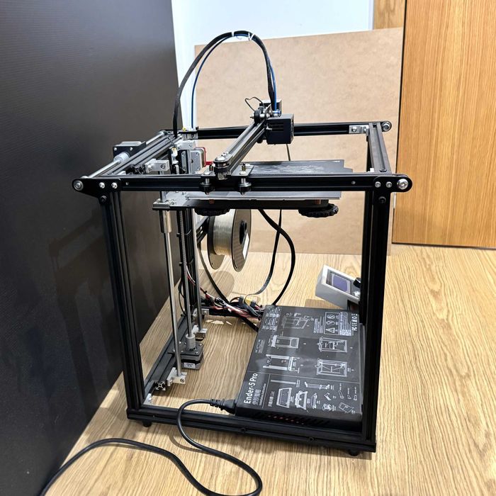 Impressora 3D Creality Ender-5 Pro + 5kg Filamentos (PLA/PETG)