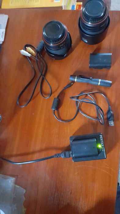 Pentax k5 фотоапарат з об'єктивами, комплект